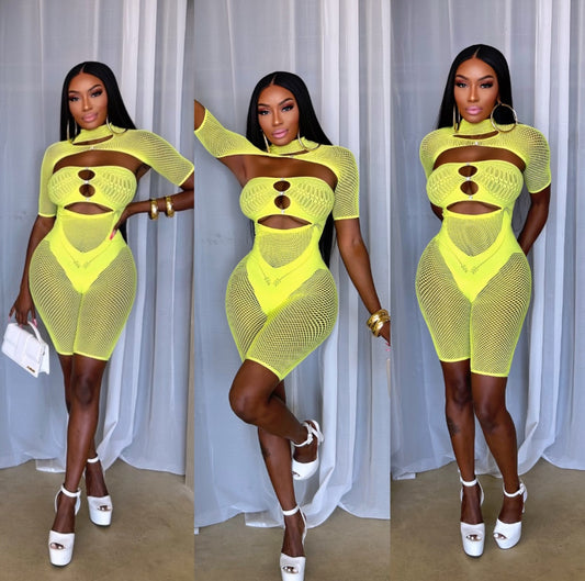 Cut out poster girl romper
