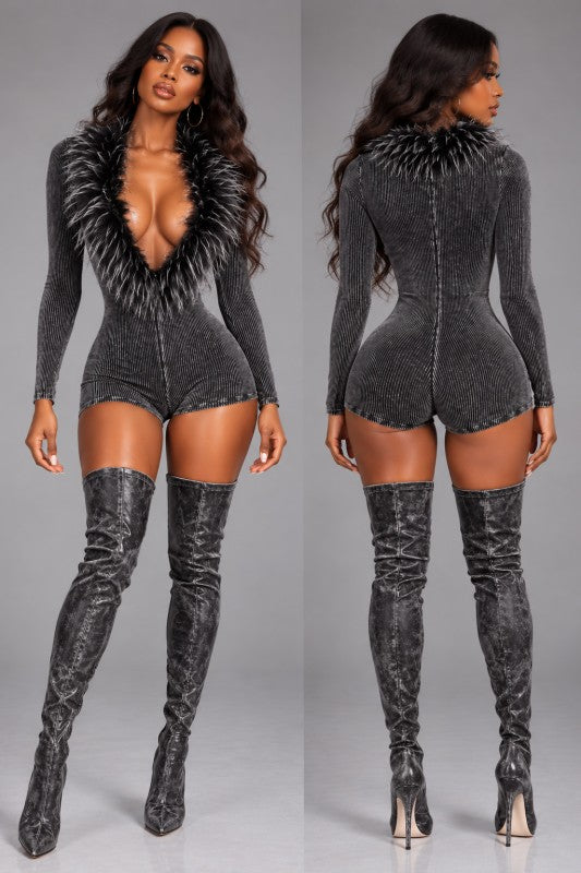 Mineral wash fur collar
